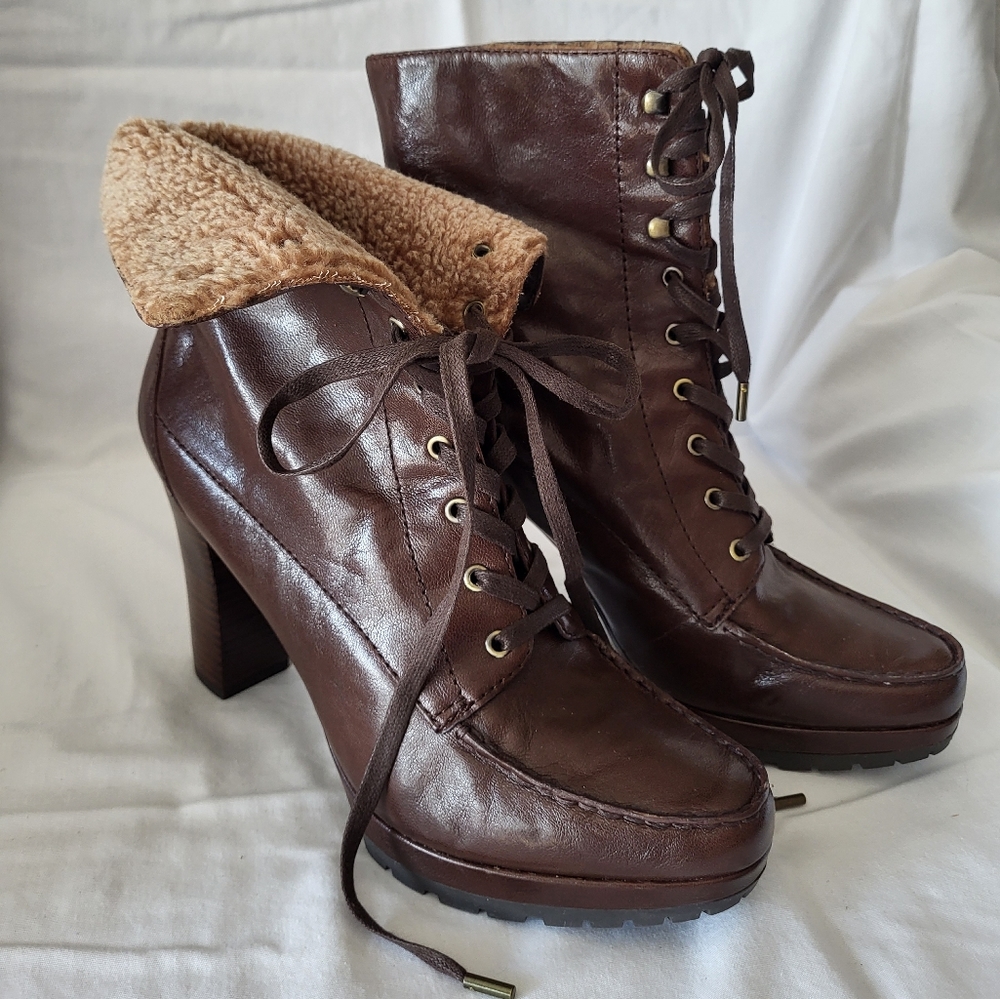 Circa Joan & David Roslena Leather platform hiking boots. Size 11